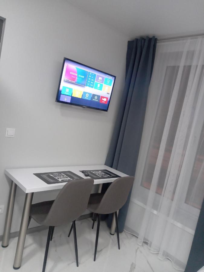 New Apartments Vip 3 Liov Exterior foto